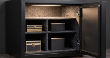 top safes with adjustable shelves