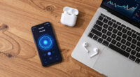 Is Qualcomm Stock A Bet On AI’s Future Or A Hostage To The Smartphone’s Present?