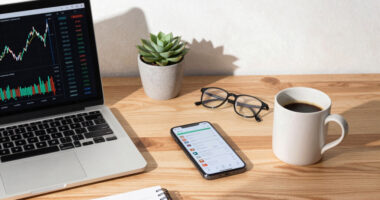 Personal Finance Books For Students: A Back to school Guide